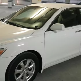 Toyota Camry 2011