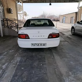 Toyota Camry 1992