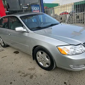 Toyota Avalon 2000