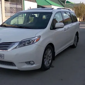 Toyota Sienna 2017