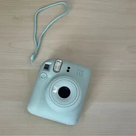 instax mini 12