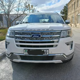 Ford Explorer 2018