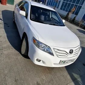 Toyota Camry 2010