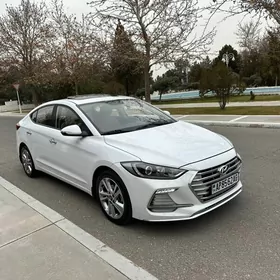 Hyundai Elantra 2018