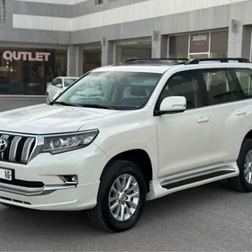 Toyota Land Cruiser Prado 2022