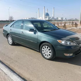 Toyota Camry 2005