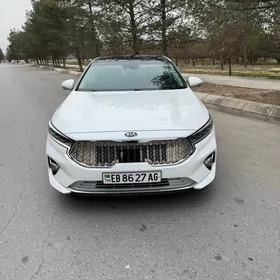 Kia Cadenza 2020