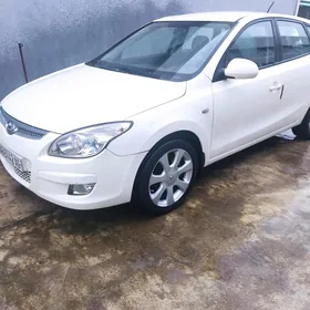 Hyundai Elantra 2010