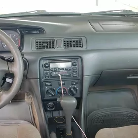 Toyota Camry 2000