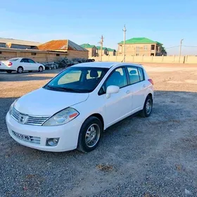 Nissan Versa 2009