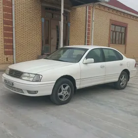 Toyota Avalon 1999