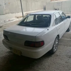 Toyota Camry 1992