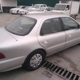 Kia Optima 2000