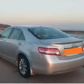 Toyota Camry 2010