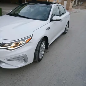 Kia Optima 2020