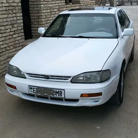 Toyota Camry 1992