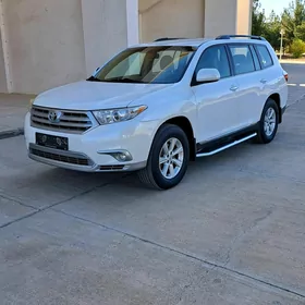 Toyota Highlander 2011