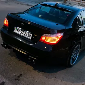 BMW E60 2004