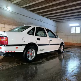 Opel Vectra 1990