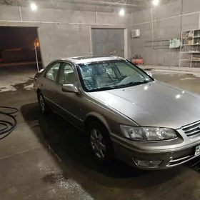 Toyota Camry 1998