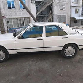 Mercedes-Benz 190E 1985