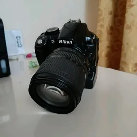 NIKON Fotoaparat 3100