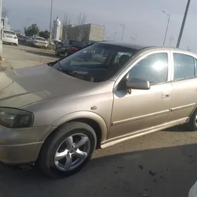 Opel Astra 2000