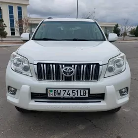 Toyota Land Cruiser Prado 2012