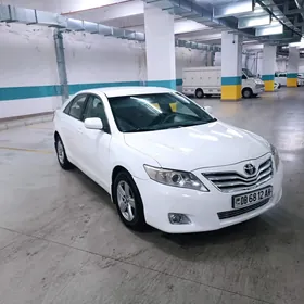 Toyota Camry 2010