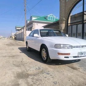 Toyota Camry 1993