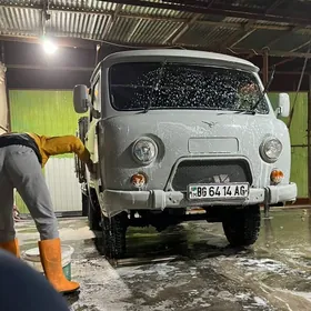 UAZ 2206 2003