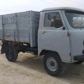 UAZ 452 1992