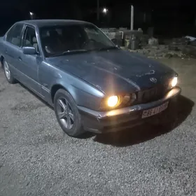 BMW 325 1992