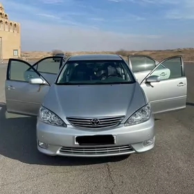 Toyota Camry 2003