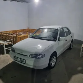 Hyundai Accent 1995