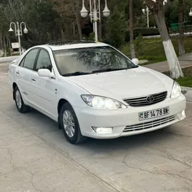 Toyota Camry 2003