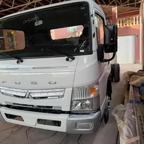 Mitsubishi Canter 2024