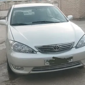 Toyota Camry 2003