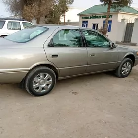 Toyota Camry 1997