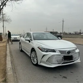 Toyota Avalon 2019