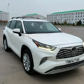 Toyota Highlander 2020