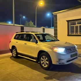 Toyota Highlander 2011