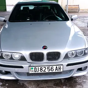 BMW E39 1998