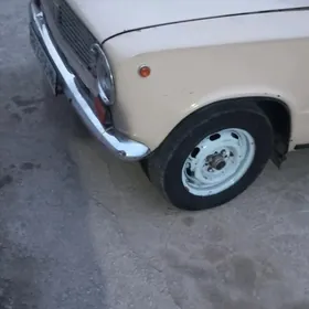 Lada 2104 1980