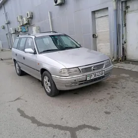 Opel Astra 1995