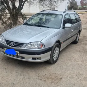 Toyota Avensis 2001