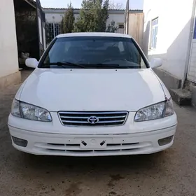 Toyota Camry 1998