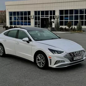 Hyundai Sonata 2020