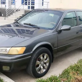 Toyota Camry 1999