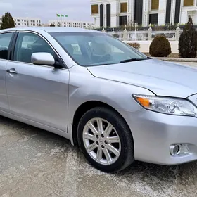 Toyota Camry 2010